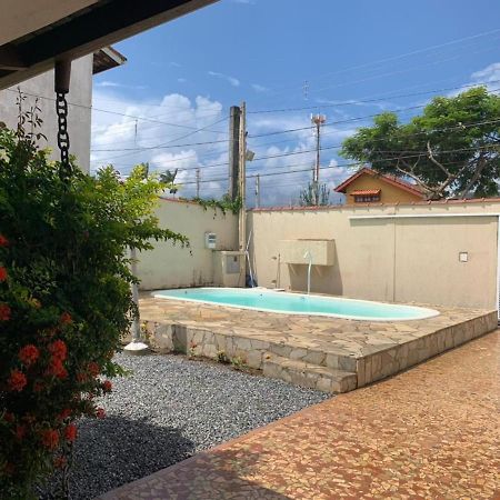 Casa com piscina em São Sebastião/SP 200m da praia Exterior foto