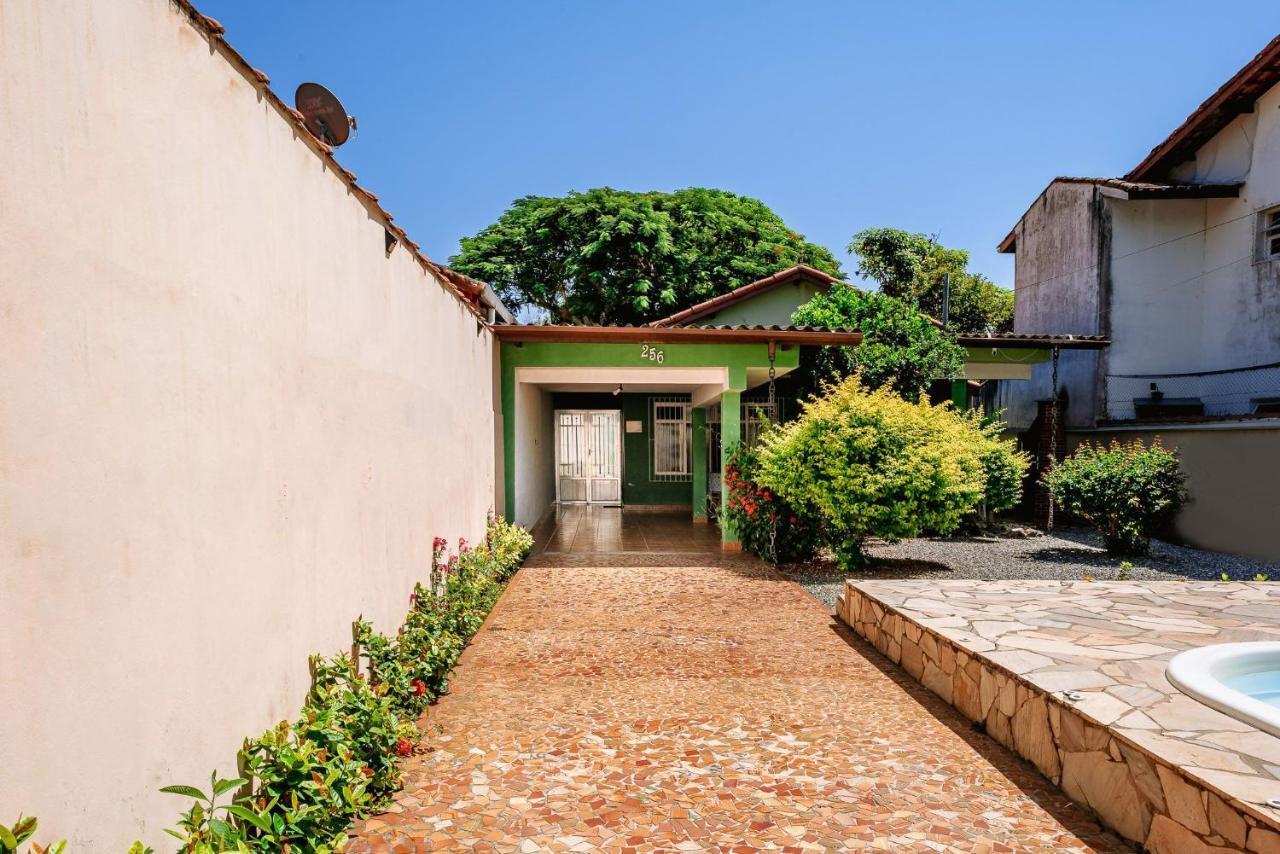 Casa com piscina em São Sebastião/SP 200m da praia Vila Exterior foto