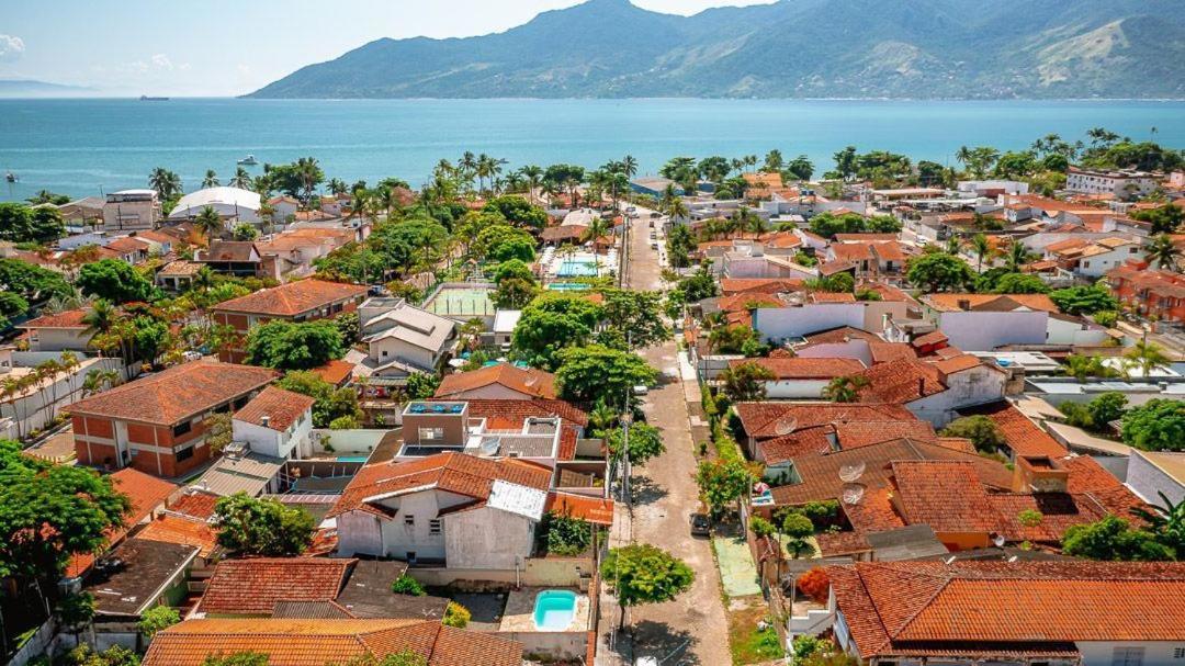 Casa com piscina em São Sebastião/SP 200m da praia Exterior foto